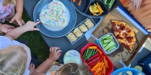 ToddlerMealtimes-cakes-junk-party-food